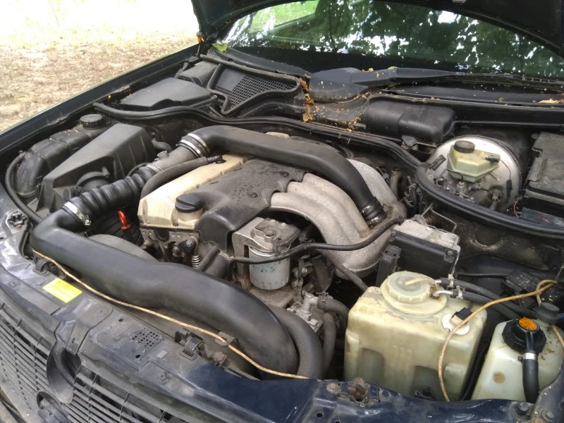 Mercedes-Benz E 290 Elegance, снимка 3 - Автомобили и джипове - 52927572