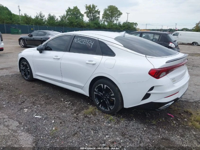 Kia K5 1.6l Gt-Line, снимка 3 - Автомобили и джипове - 53238261