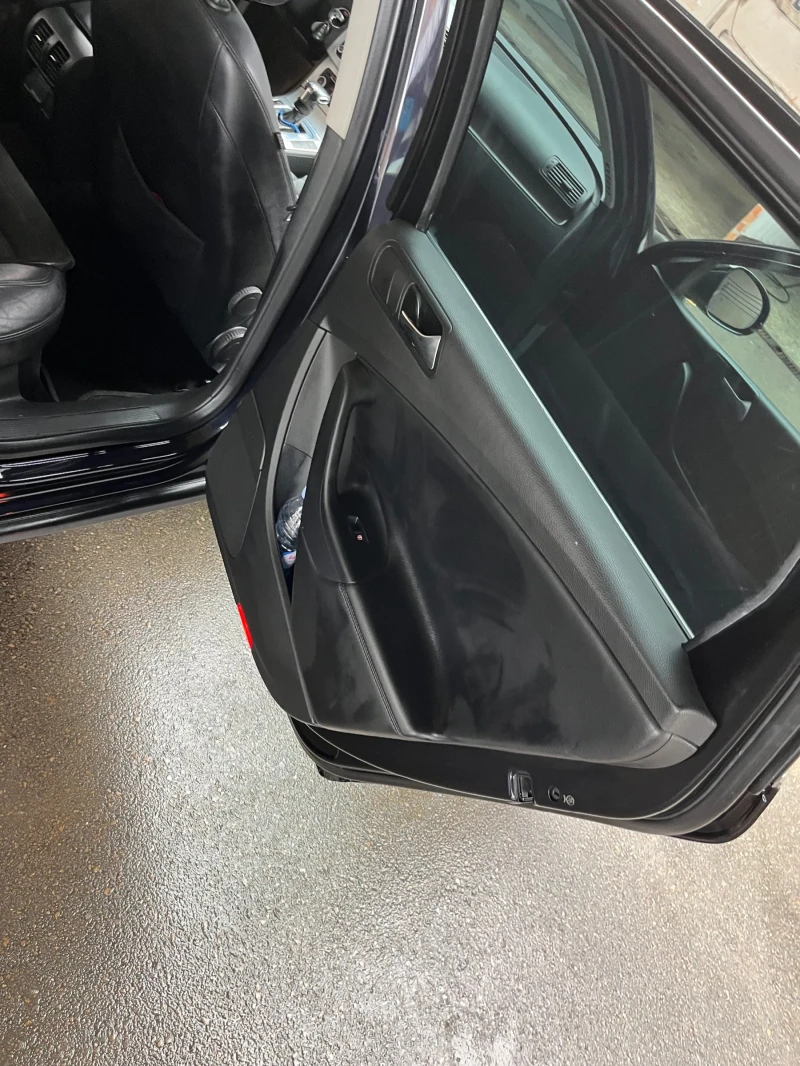 VW Passat 2.0 TDI Common Rail, снимка 8 - Автомобили и джипове - 53305620