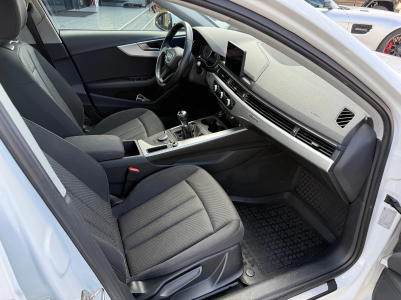 Audi A4 Quattro Ръчна, снимка 17 - Автомобили и джипове - 53499621