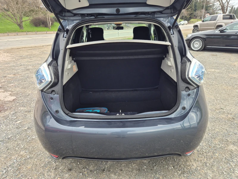 Renault Zoe 41 KWh, снимка 11 - Автомобили и джипове - 53561372