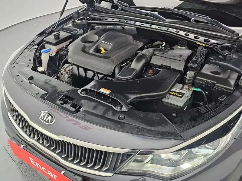 Kia K5 Generation 2.0 Noblesse, снимка 6 - Автомобили и джипове - 56310650