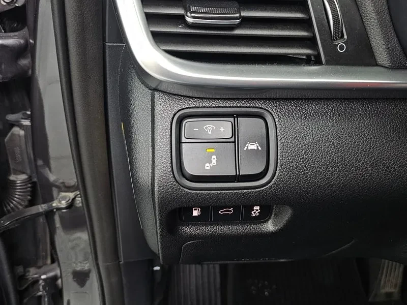 Kia K5 Generation 2.0 Noblesse, снимка 15 - Автомобили и джипове - 56310650
