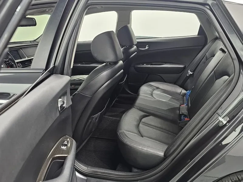 Kia K5 Generation 2.0 Noblesse, снимка 12 - Автомобили и джипове - 56310650