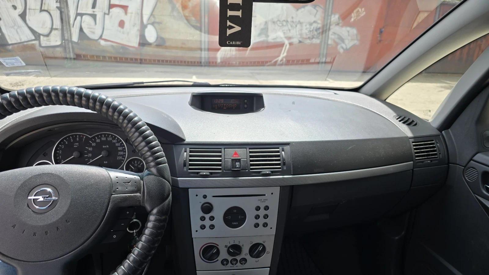 Opel Meriva 1.6 - изображение 6