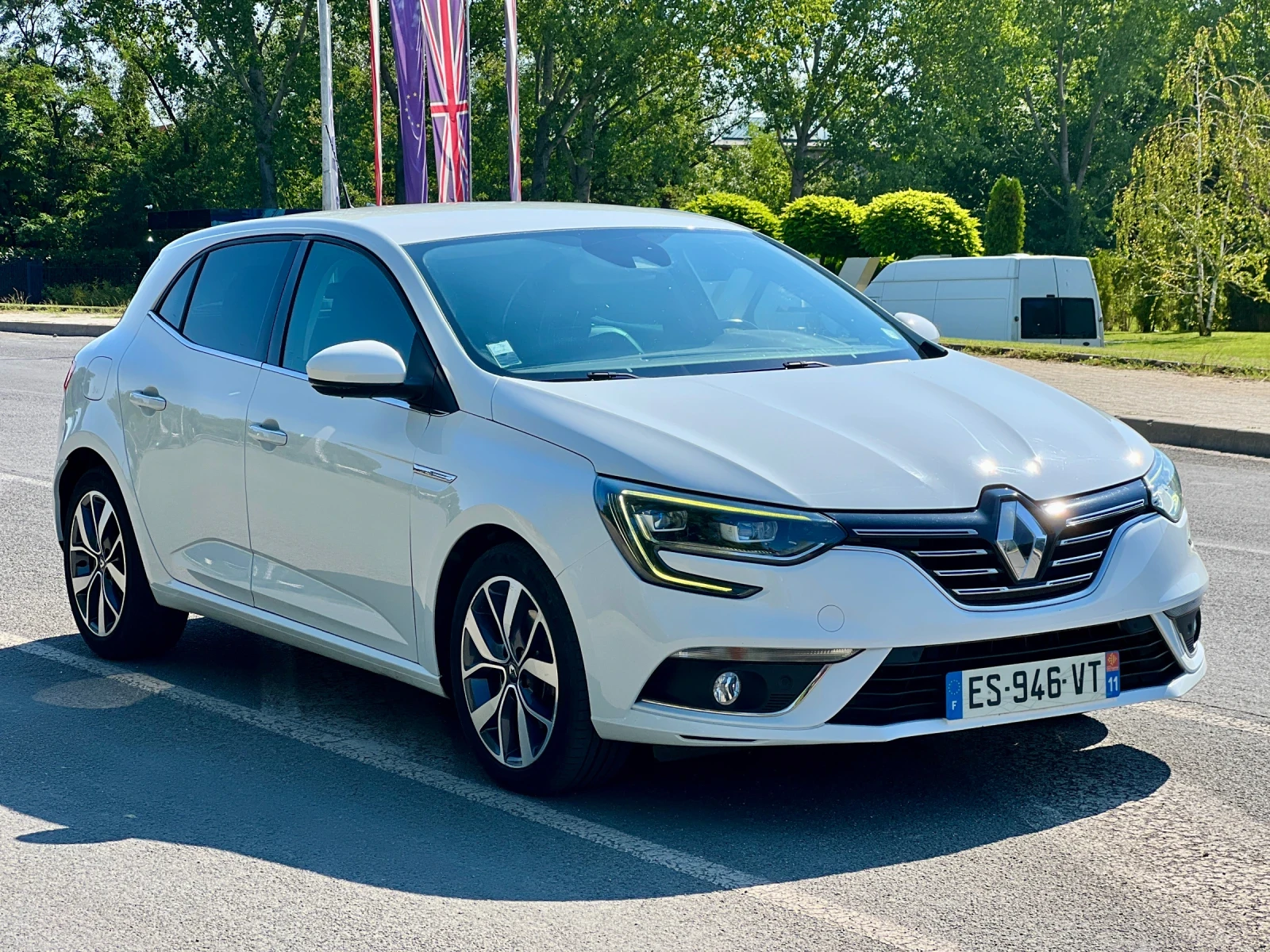 Renault Megane 1.6 dCi 130кс. Pure Led - изображение 2