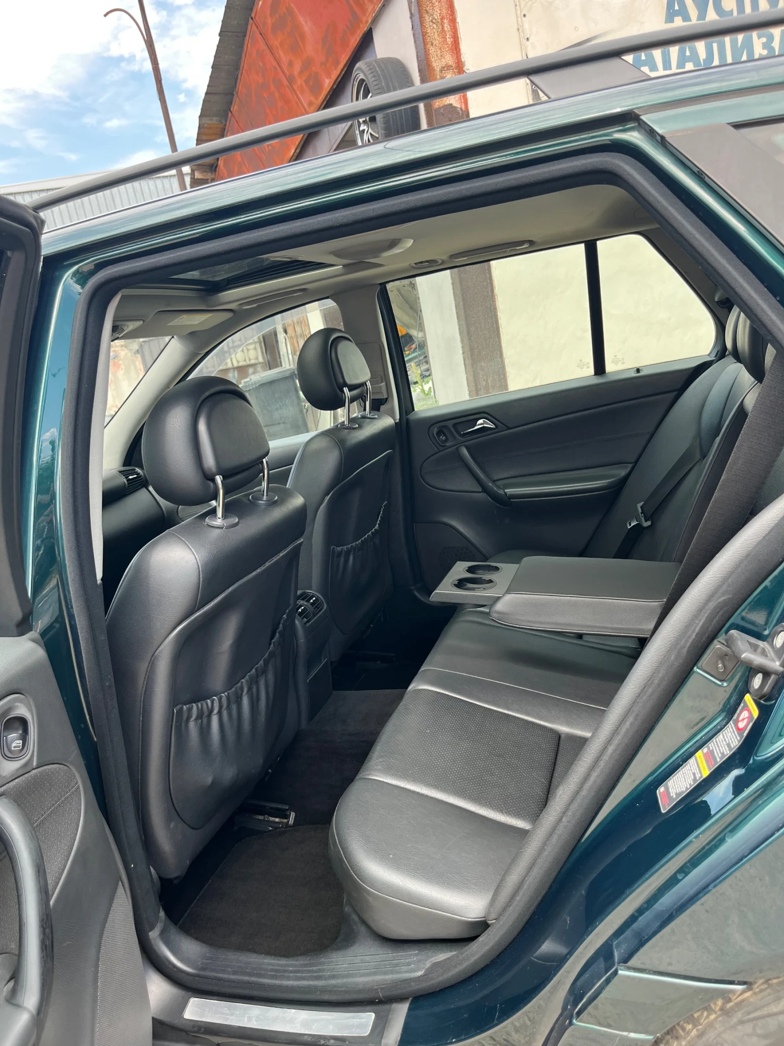 Mercedes-Benz C 180 ////////  | Mobile.bg   11