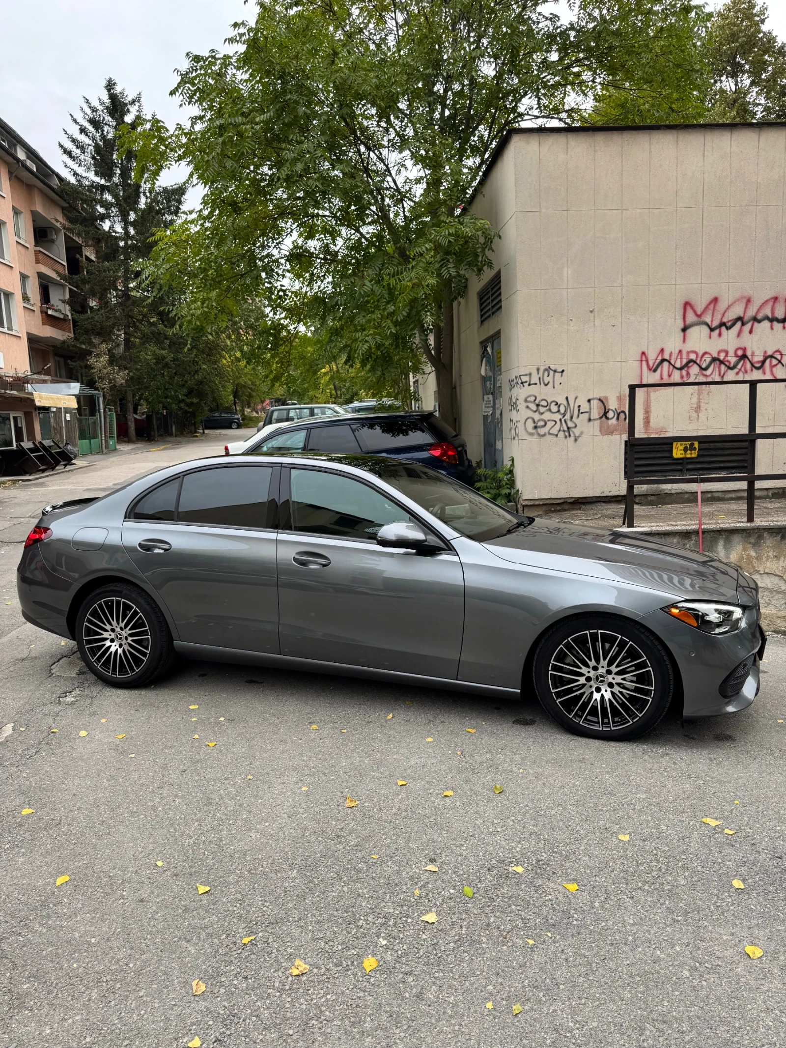 Mercedes-Benz C 300  - изображение 4