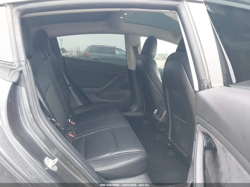 Tesla Model 3 LONG RANGE | ЦЕНА ДО БЪЛГАРИЯ |  - изображение 8