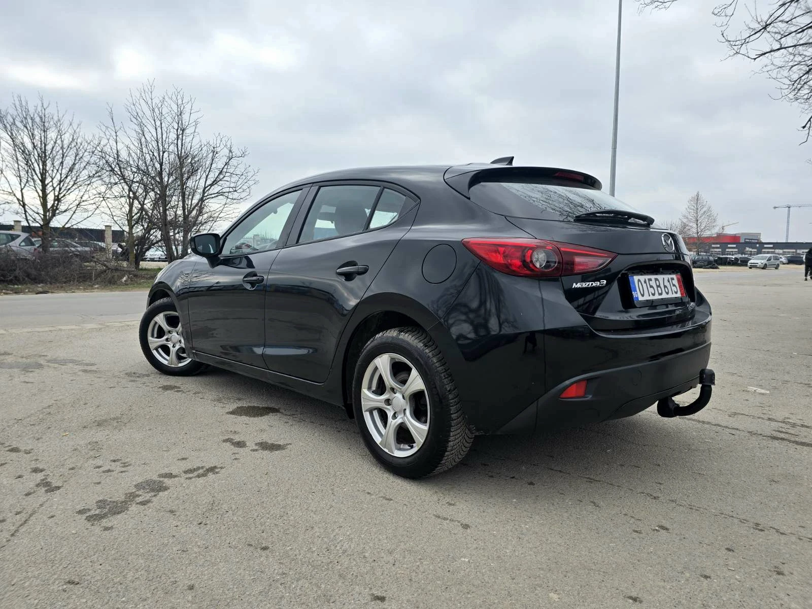 Mazda 3 ТОП СЪСТОЯНИЕ/1.5iSKYACTIV/НАВИГАЦИЯ - изображение 6