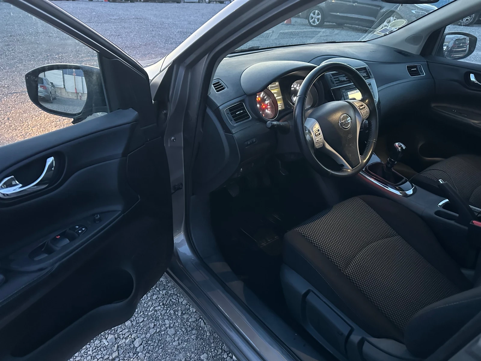 Nissan Pulsar 1.5D 110HP* 2016G EVRO6 198000km, снимка 7 - Автомобили и джипове - 53818517