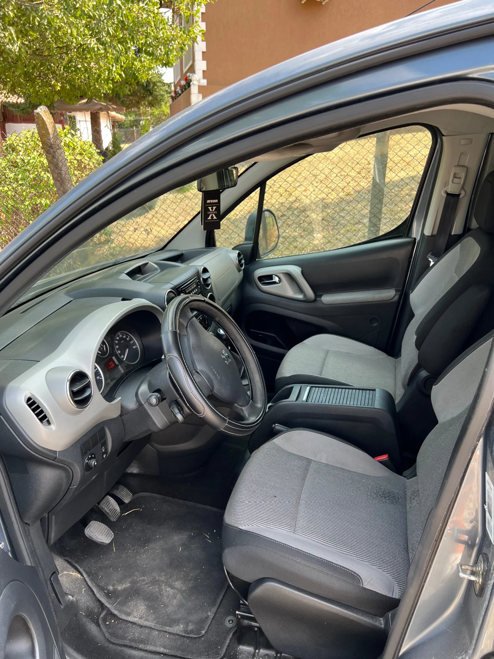 Peugeot Partner, снимка 7 - Автомобили и джипове - 53892110