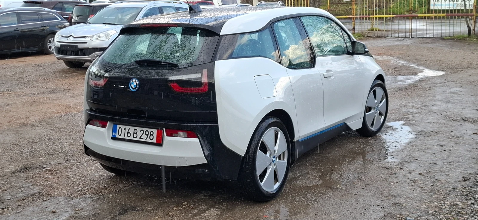 BMW i3 ? Продава се BMW i3 2016 г.   стил, технология и , снимка 8 - Автомобили и джипове - 54237719