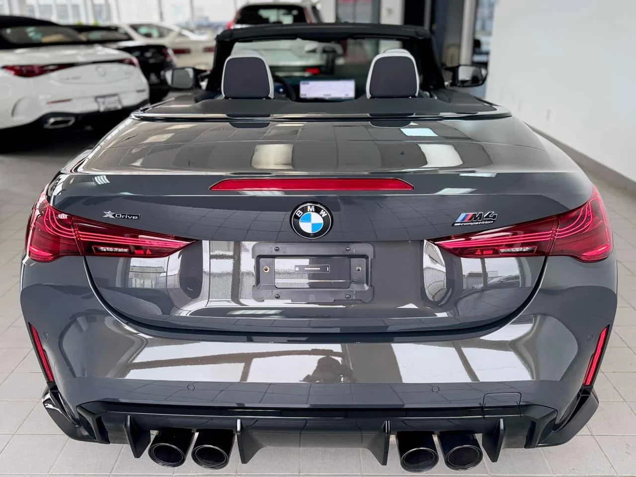 BMW M4 COMPETITION CABRIO * ДИСТРОНИК* 360 КАМЕРА* , снимка 5 - Автомобили и джипове - 54248752