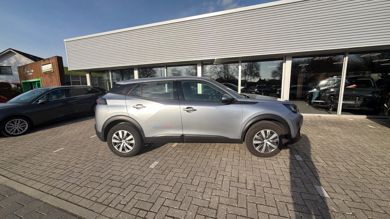 Peugeot 2008 1.5 HDI Active, снимка 2 - Автомобили и джипове - 54292432