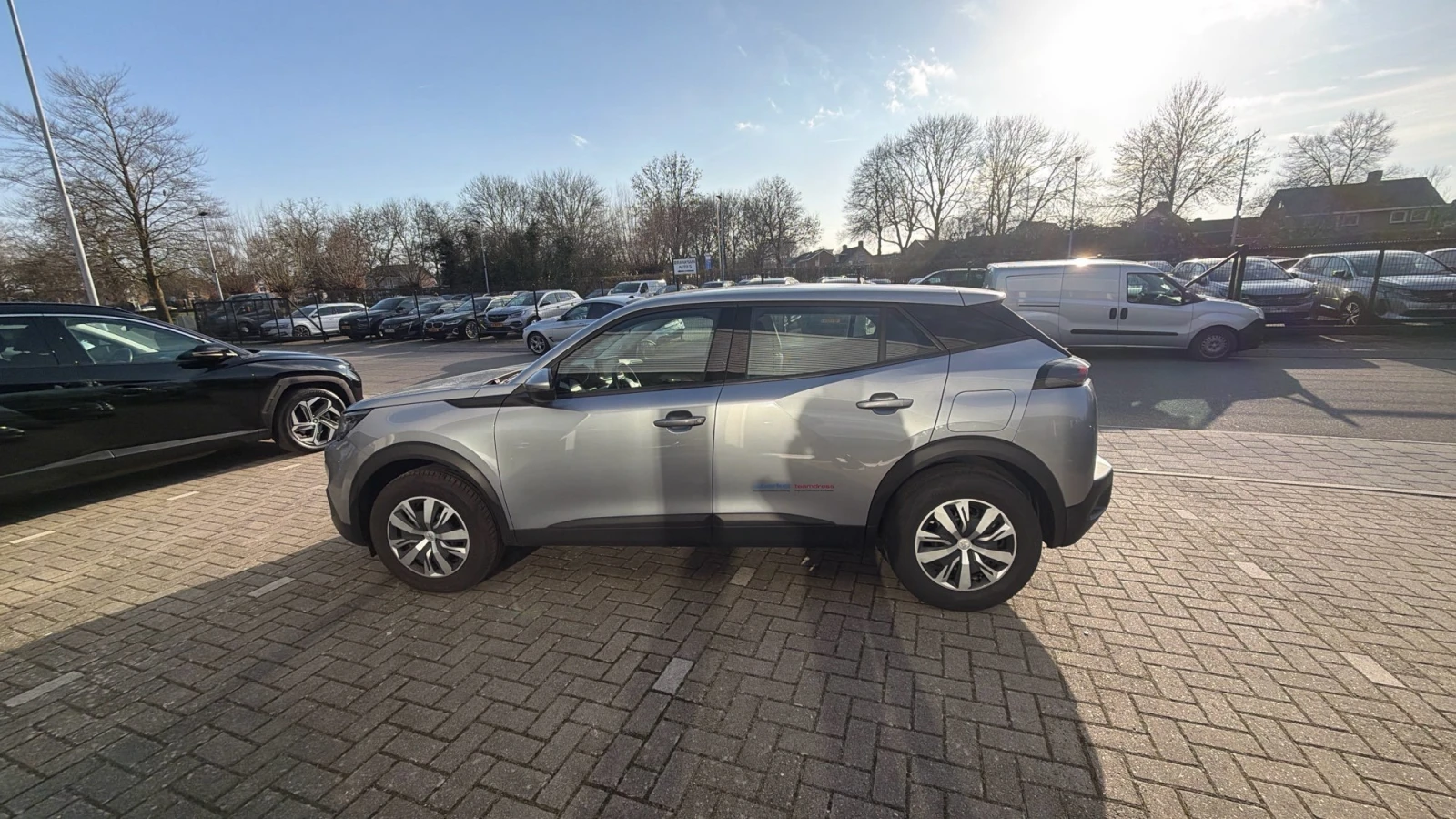 Peugeot 2008 1.5 HDI Active, снимка 5 - Автомобили и джипове - 54292432