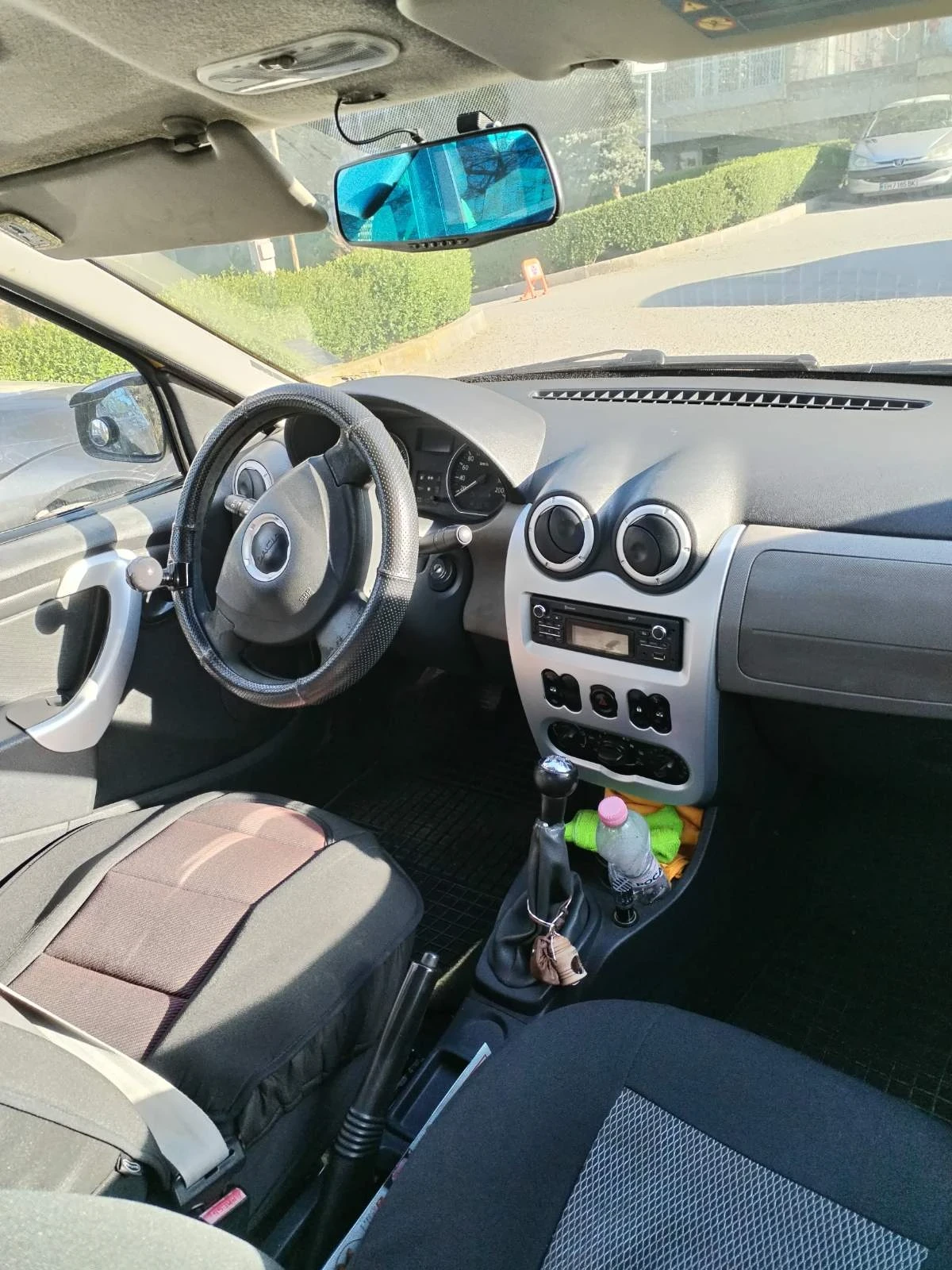 Dacia Logan, снимка 2 - Автомобили и джипове - 54825342