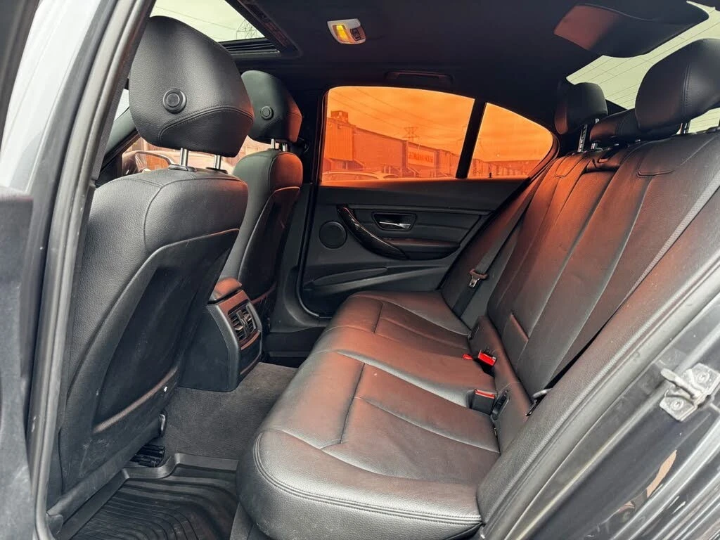 BMW 328 xDrive * АвтоКредит * (ЦЕНА ДО БГ), снимка 16 - Автомобили и джипове - 55450093