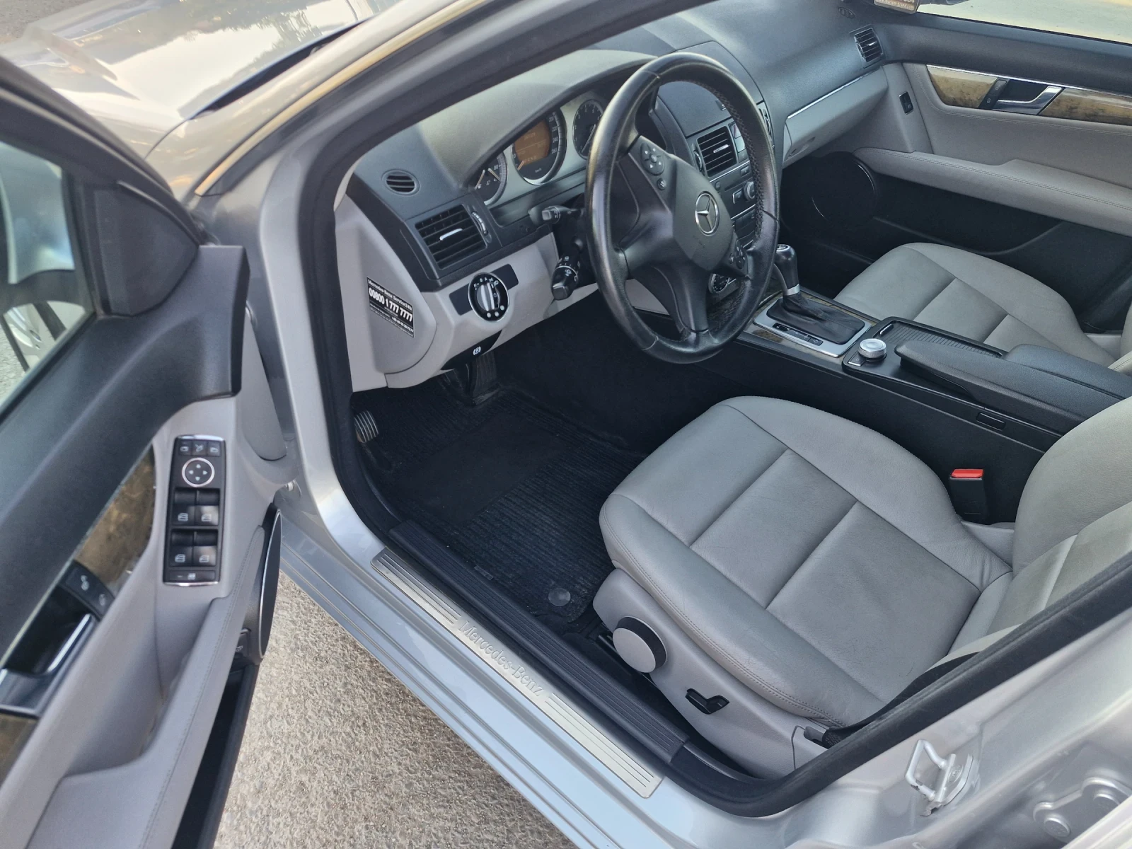 Mercedes-Benz C 180 156* AC* PDC* XENON* КОЖА* TUV * LPG* AUT, снимка 9 - Автомобили и джипове - 55683773