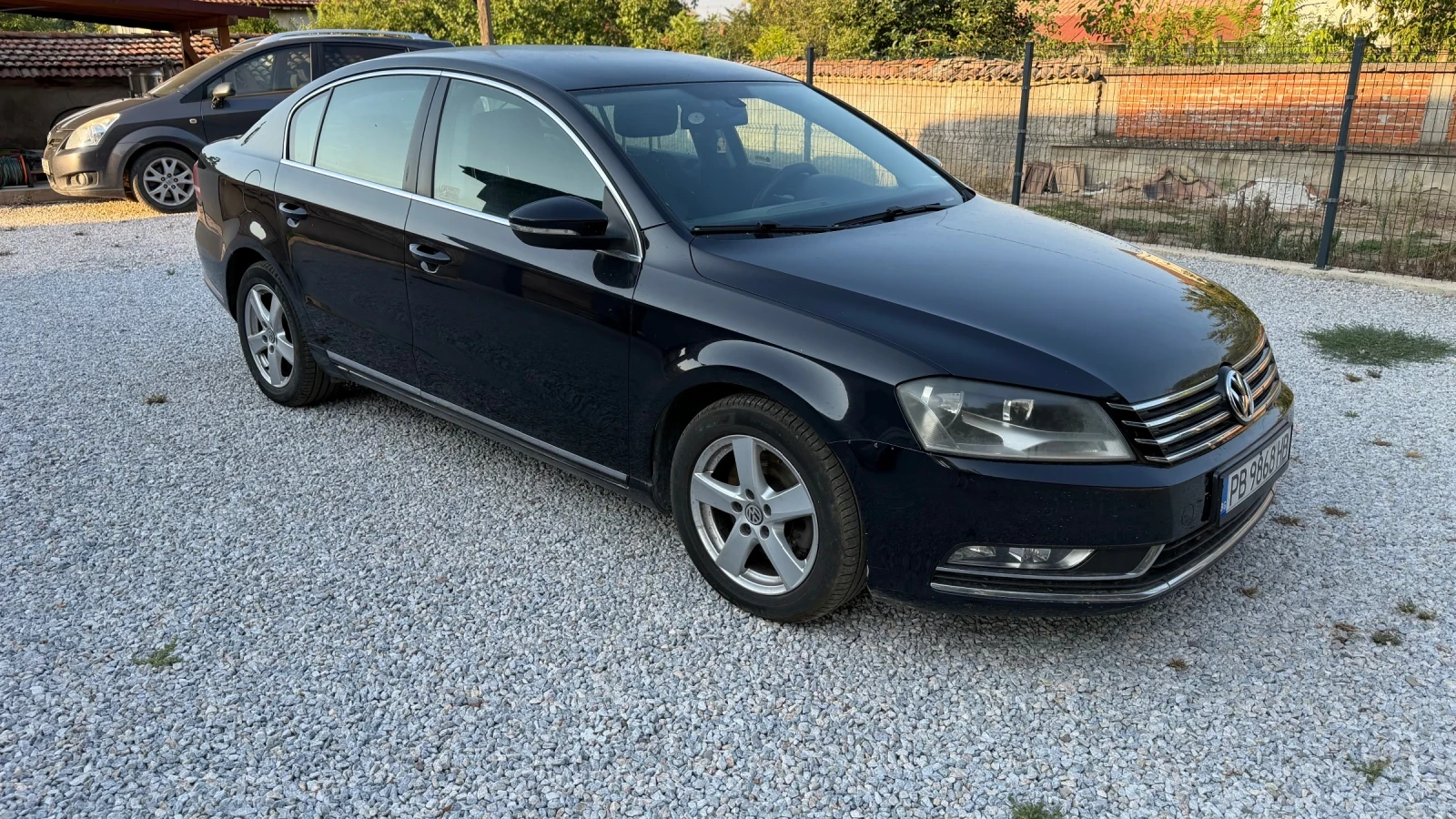 VW Passat, снимка 2 - Автомобили и джипове - 55795479