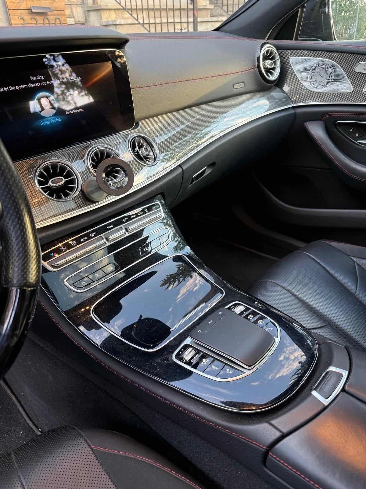 Mercedes-Benz CLS 53 AMG CARFAX, снимка 9 - Автомобили и джипове - 55937845