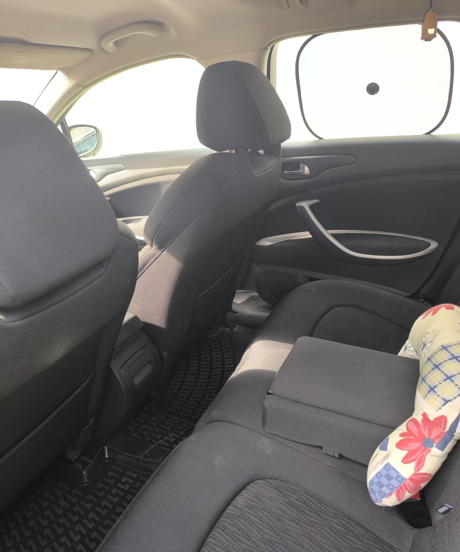 Citroen C5 2.0 HDi 140, снимка 13 - Автомобили и джипове - 56107256
