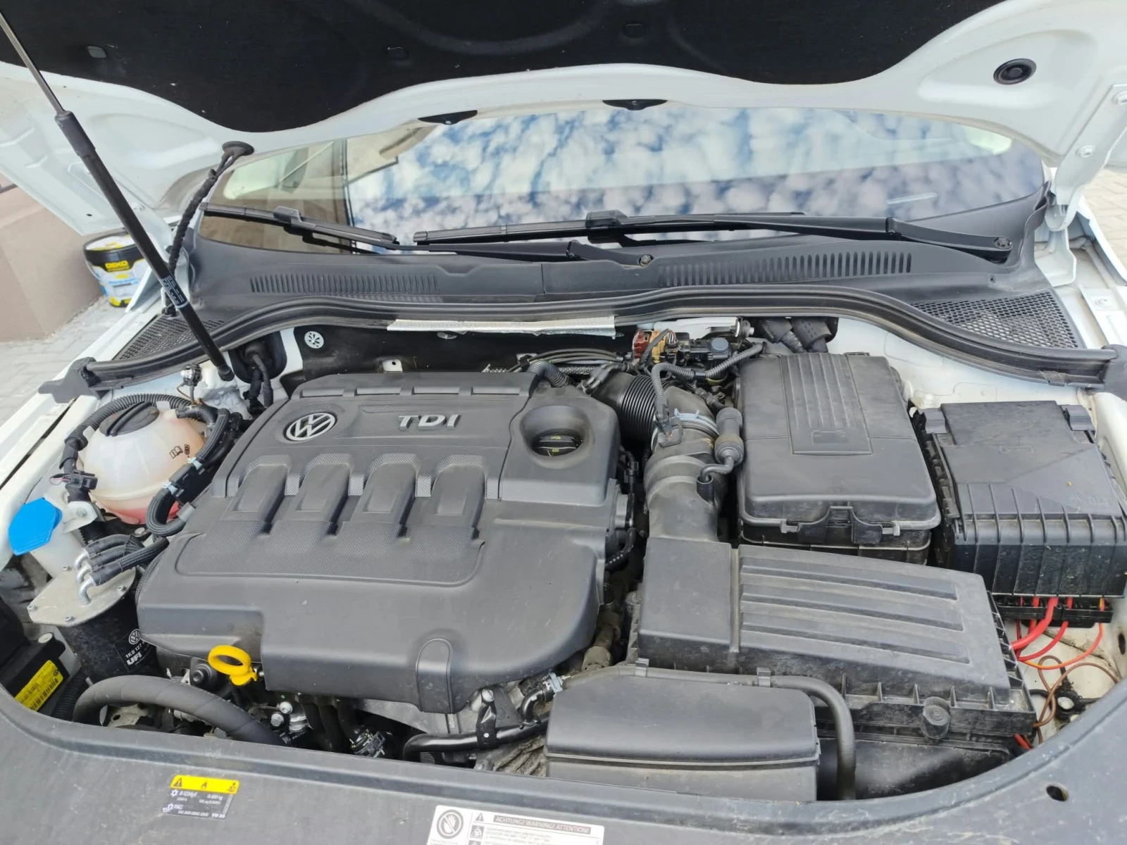 VW CC 2.0 TDI 184, снимка 14 - Автомобили и джипове - 56152720