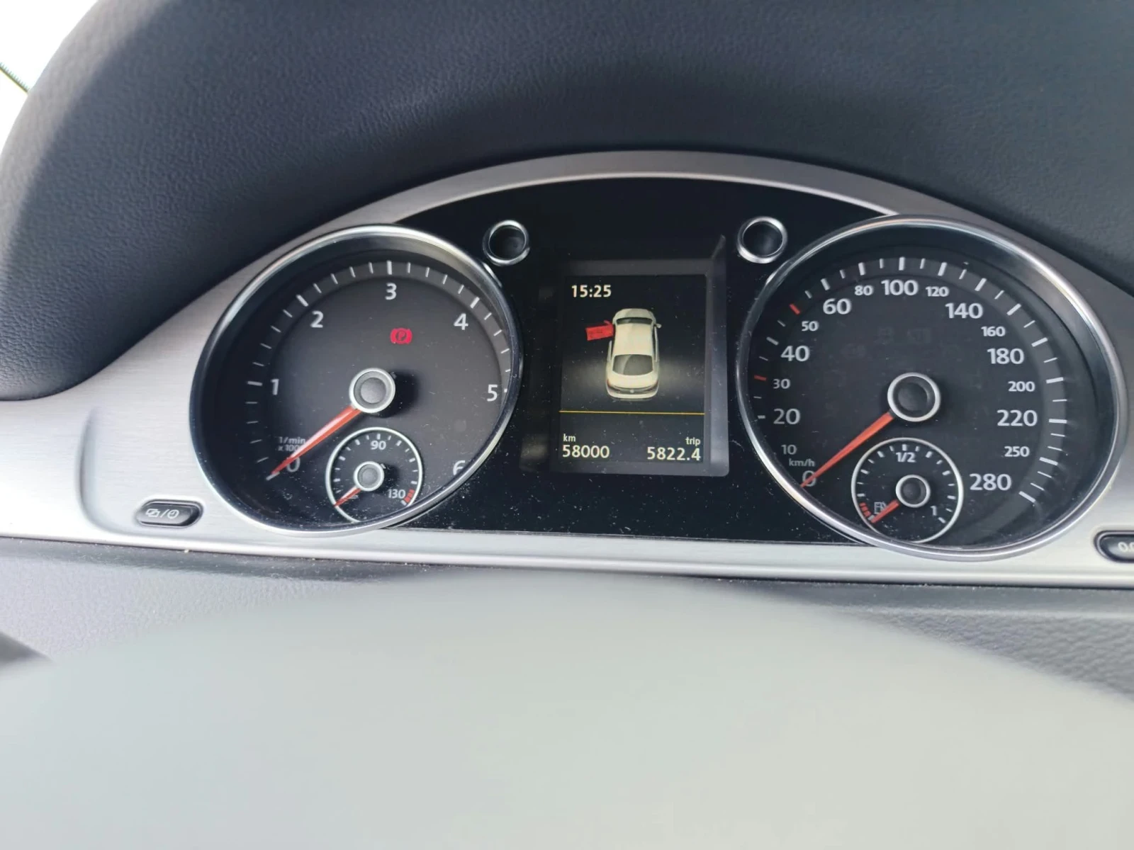 VW CC 2.0 TDI 184, снимка 12 - Автомобили и джипове - 56152720