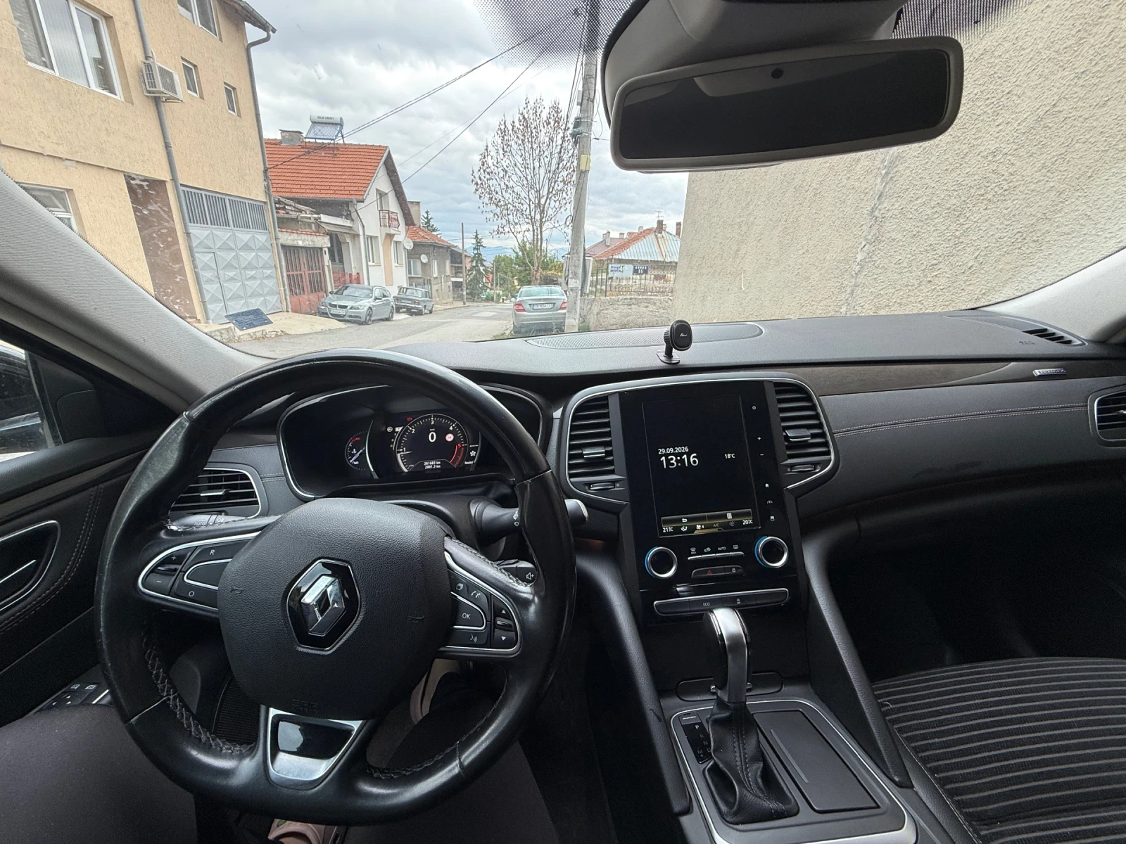 Renault Talisman, снимка 9 - Автомобили и джипове - 56307861