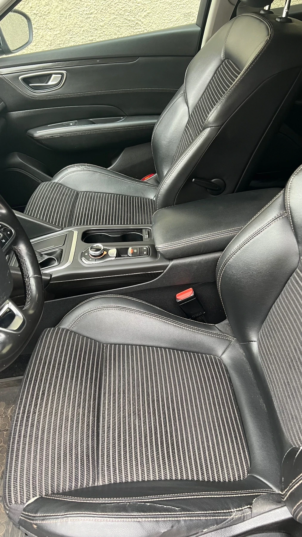 Renault Talisman, снимка 15 - Автомобили и джипове - 56307861