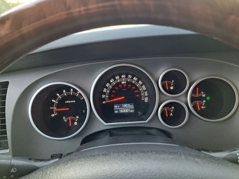 Toyota Tundra Platinum , снимка 12 - Автомобили и джипове - 47420198