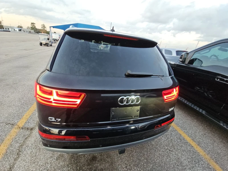 Audi Q7, снимка 5 - Автомобили и джипове - 49580544