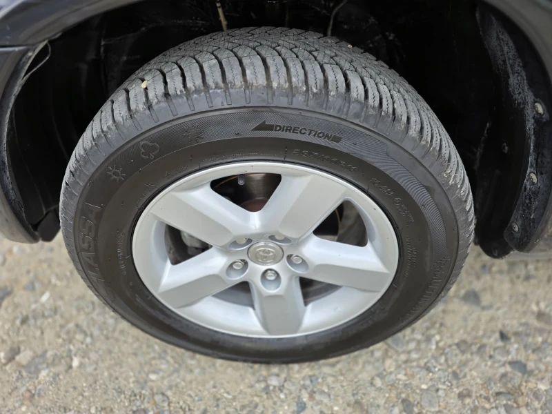 Toyota Rav4 2.0 D-4D 116Hp ТОП, снимка 17 - Автомобили и джипове - 51608511