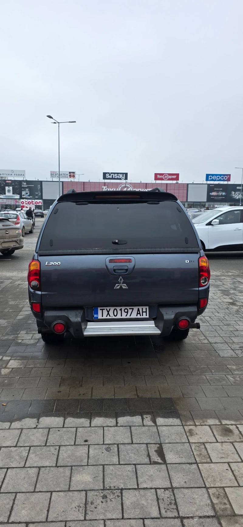 Mitsubishi L200, снимка 7 - Автомобили и джипове - 53413369