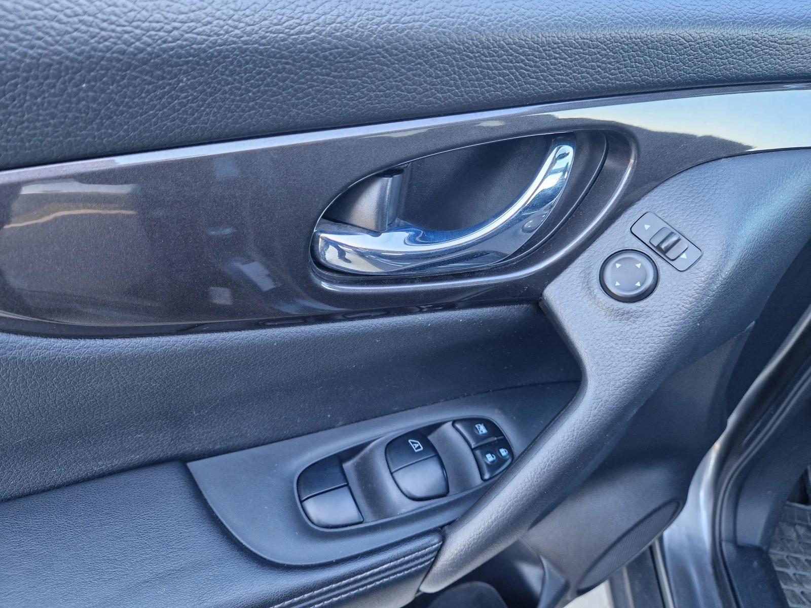 Nissan Rogue ��� / ������ 4�4 | Mobile.bg � ����������� 11