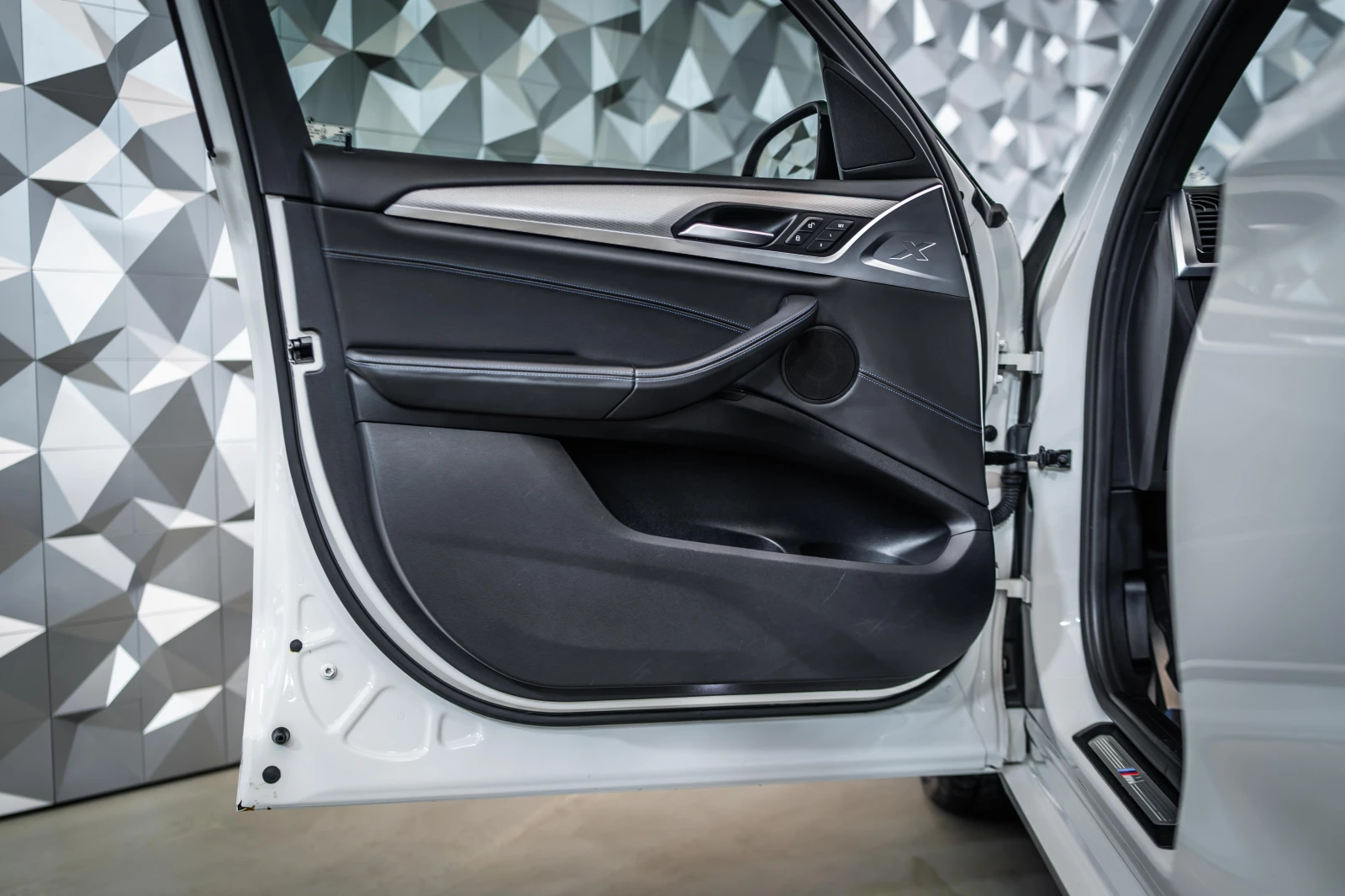 BMW X3 X-drive* M pack , снимка 7 - Автомобили и джипове - 54078264