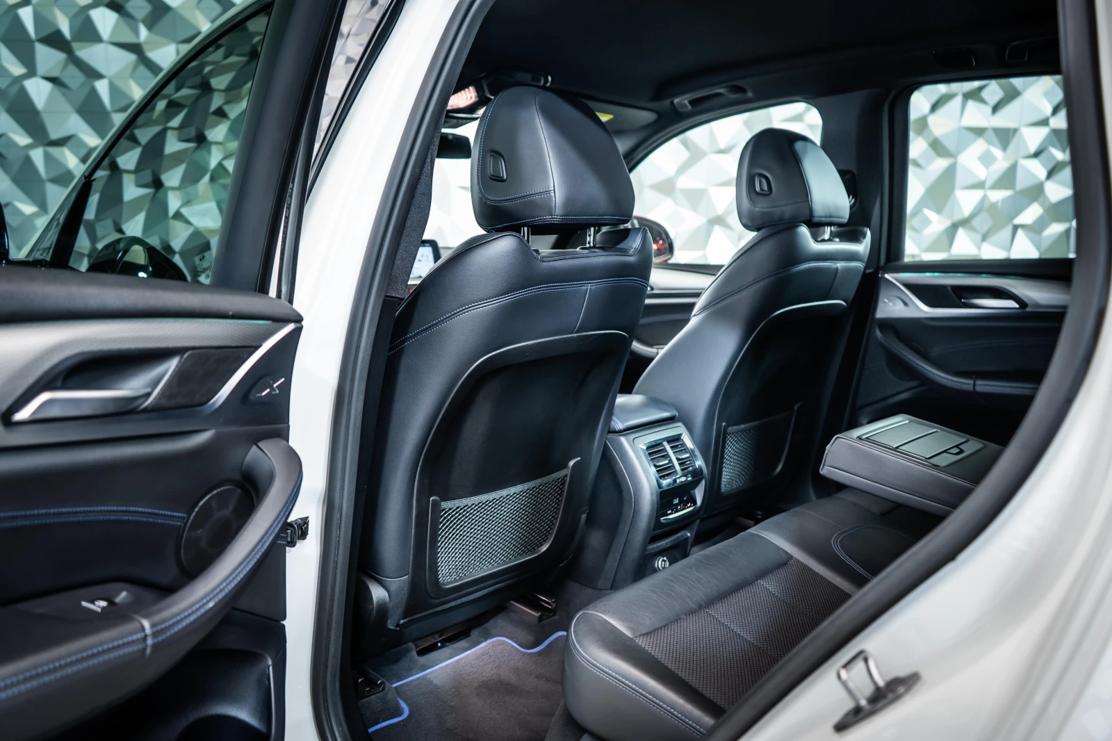 BMW X3 X-drive* M pack , снимка 14 - Автомобили и джипове - 54078264