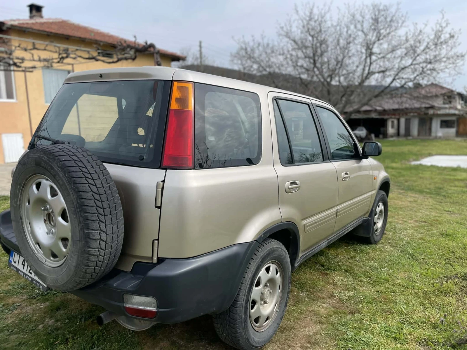 Honda Cr-v, снимка 2 - Автомобили и джипове - 54369944
