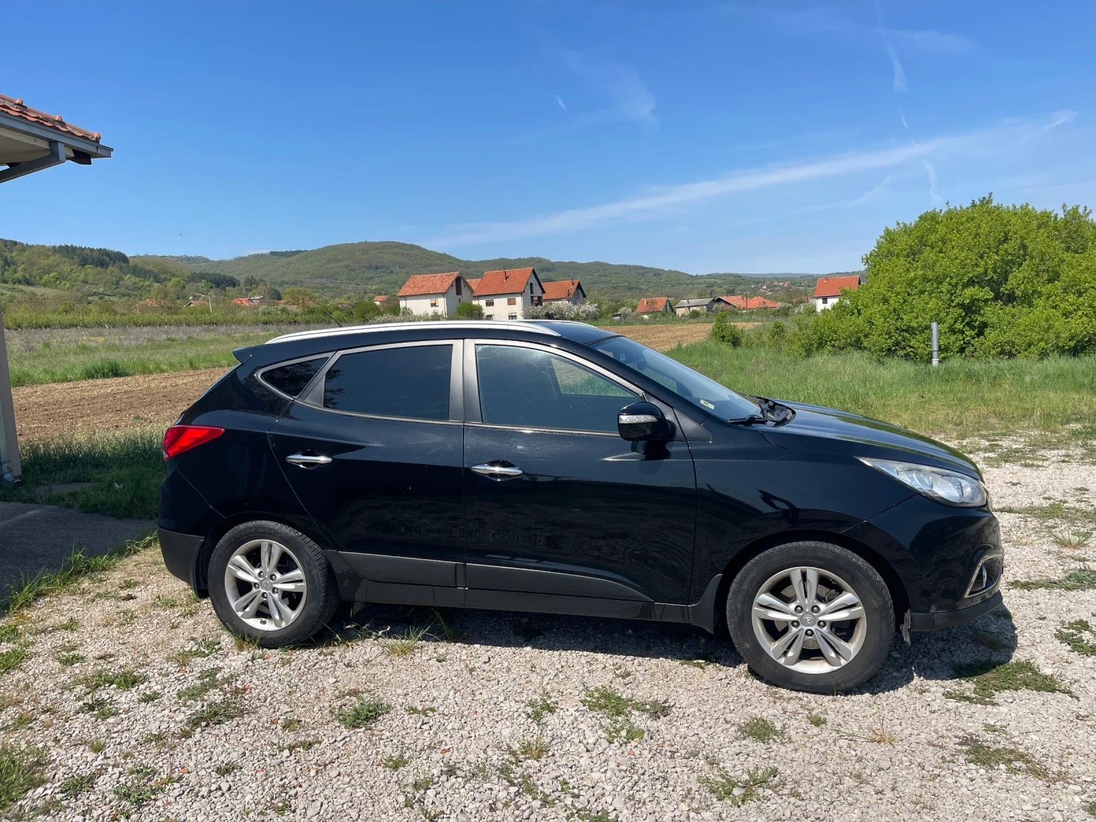 Hyundai IX35 2.0 crdi 184 4x4, снимка 3 - Автомобили и джипове - 54369139