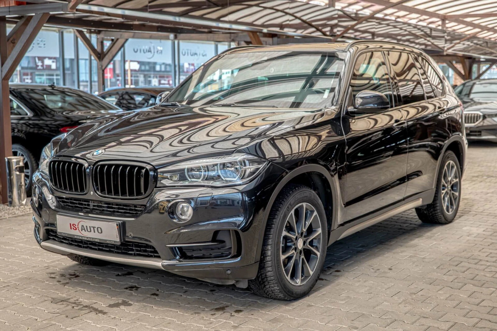 BMW X5 50i/Security B6 Капсула/Night Vision/Обдухване/Кам, снимка 3 - Автомобили и джипове - 54830427