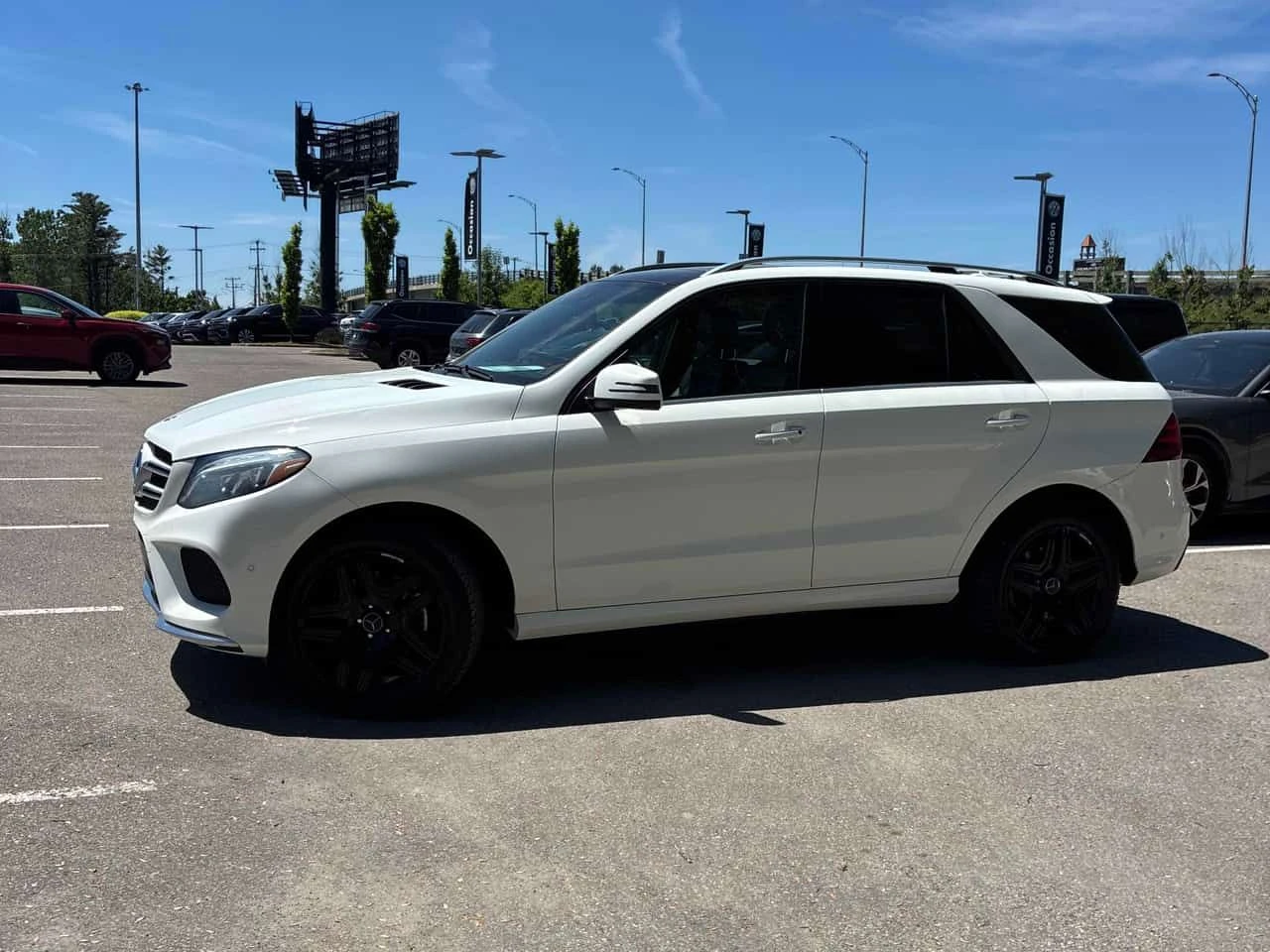 Mercedes-Benz GLE 350 4MATIC * ГЛАВНО ПРЕДСТАВИТЕЛСТВО НА VOLKSWAGEN* , снимка 3 - Автомобили и джипове - 54848205
