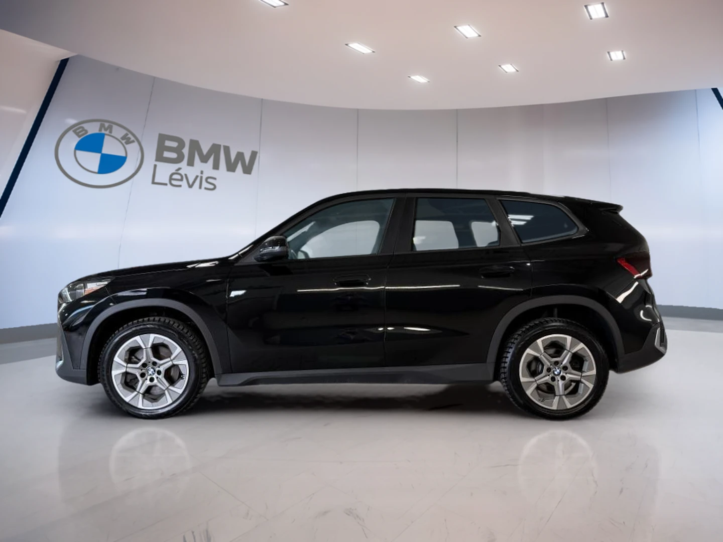 BMW X1 xDrive* AвтоКредит* (ЦЕНА ДО БГ), снимка 3 - Автомобили и джипове - 55015114