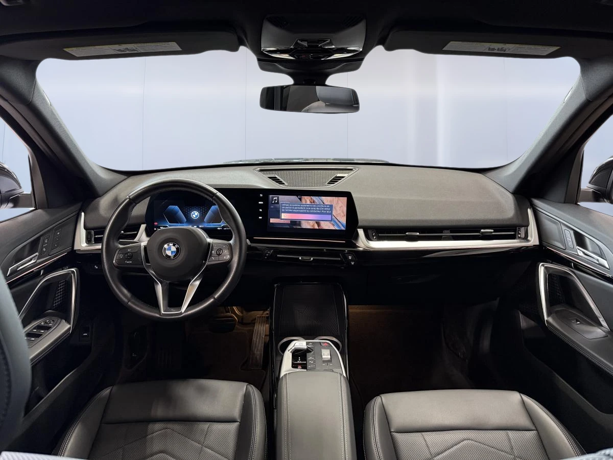 BMW X1 xDrive* AвтоКредит* (ЦЕНА ДО БГ), снимка 14 - Автомобили и джипове - 55015114