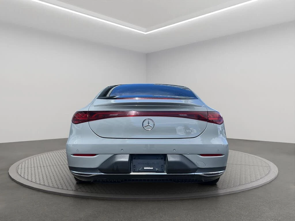 Mercedes-Benz EQE 500* 4MATIC* BURMESTER* DISTRONIC* ОБДУХВАНЕ* 360 , снимка 4 - Автомобили и джипове - 55301217