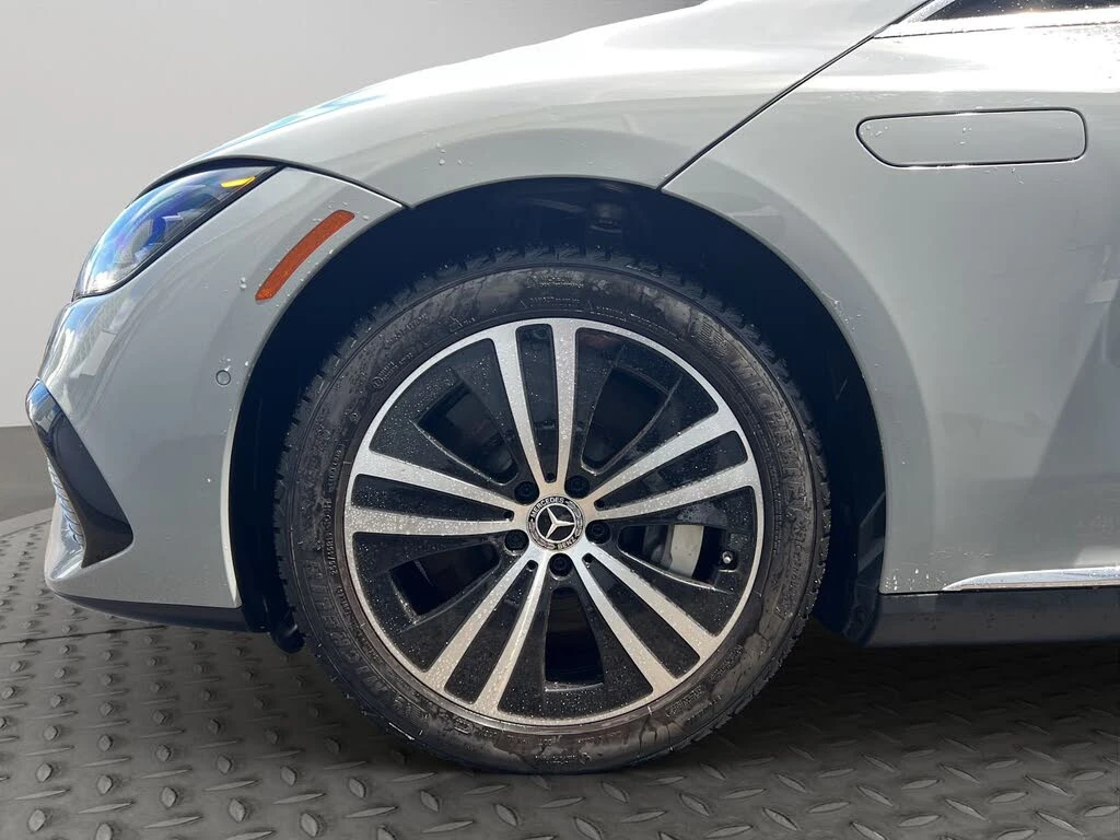 Mercedes-Benz EQE 500* 4MATIC* BURMESTER* DISTRONIC* ОБДУХВАНЕ* 360 , снимка 5 - Автомобили и джипове - 55301217