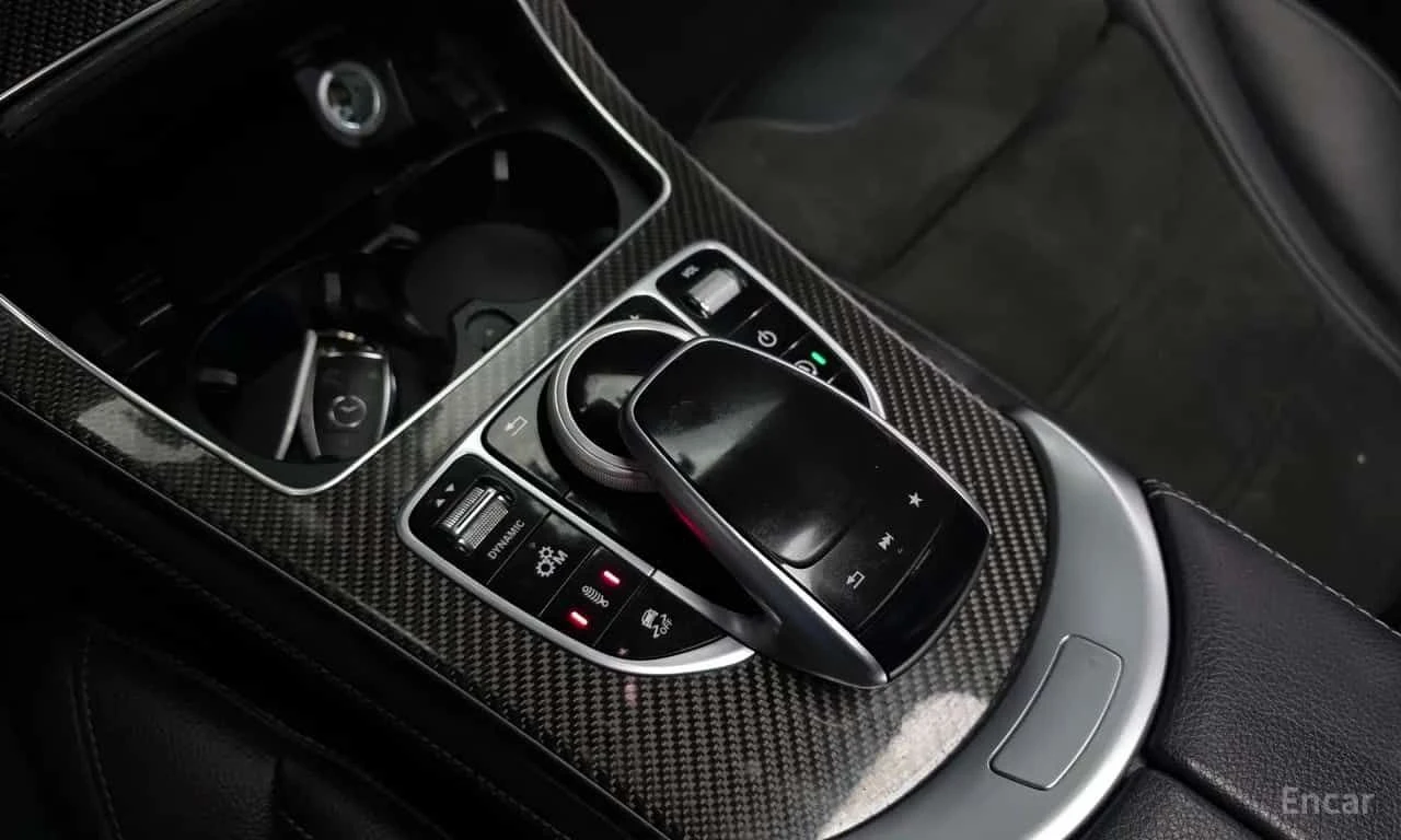 Mercedes-Benz GLC 63 AMG GLC63 4MATIC+ , снимка 17 - Автомобили и джипове - 55398106