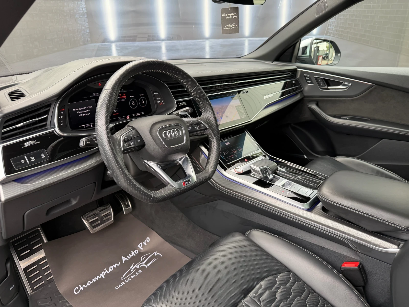 Audi RSQ8, снимка 10 - Автомобили и джипове - 55411978