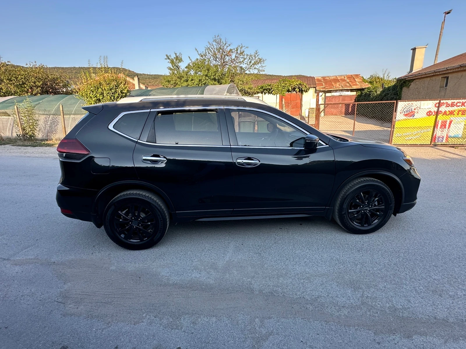 Nissan Rogue, снимка 8 - Автомобили и джипове - 55438767