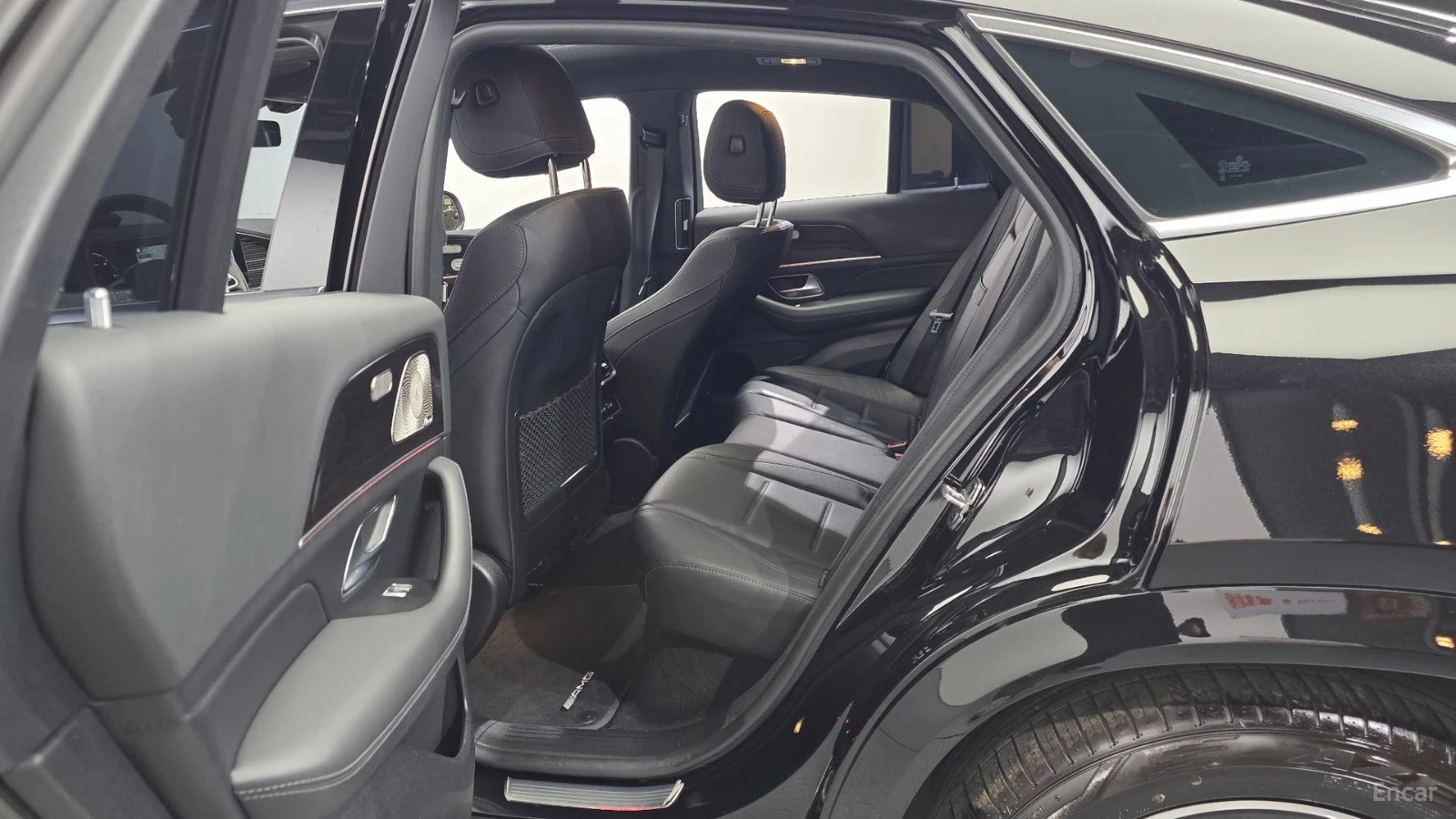 Mercedes-Benz GLE 400 4MATIC/COUPE/DRIVE-ASSISTS/PANOROOF/PREMIUM SOUND, снимка 16 - Автомобили и джипове - 55678844