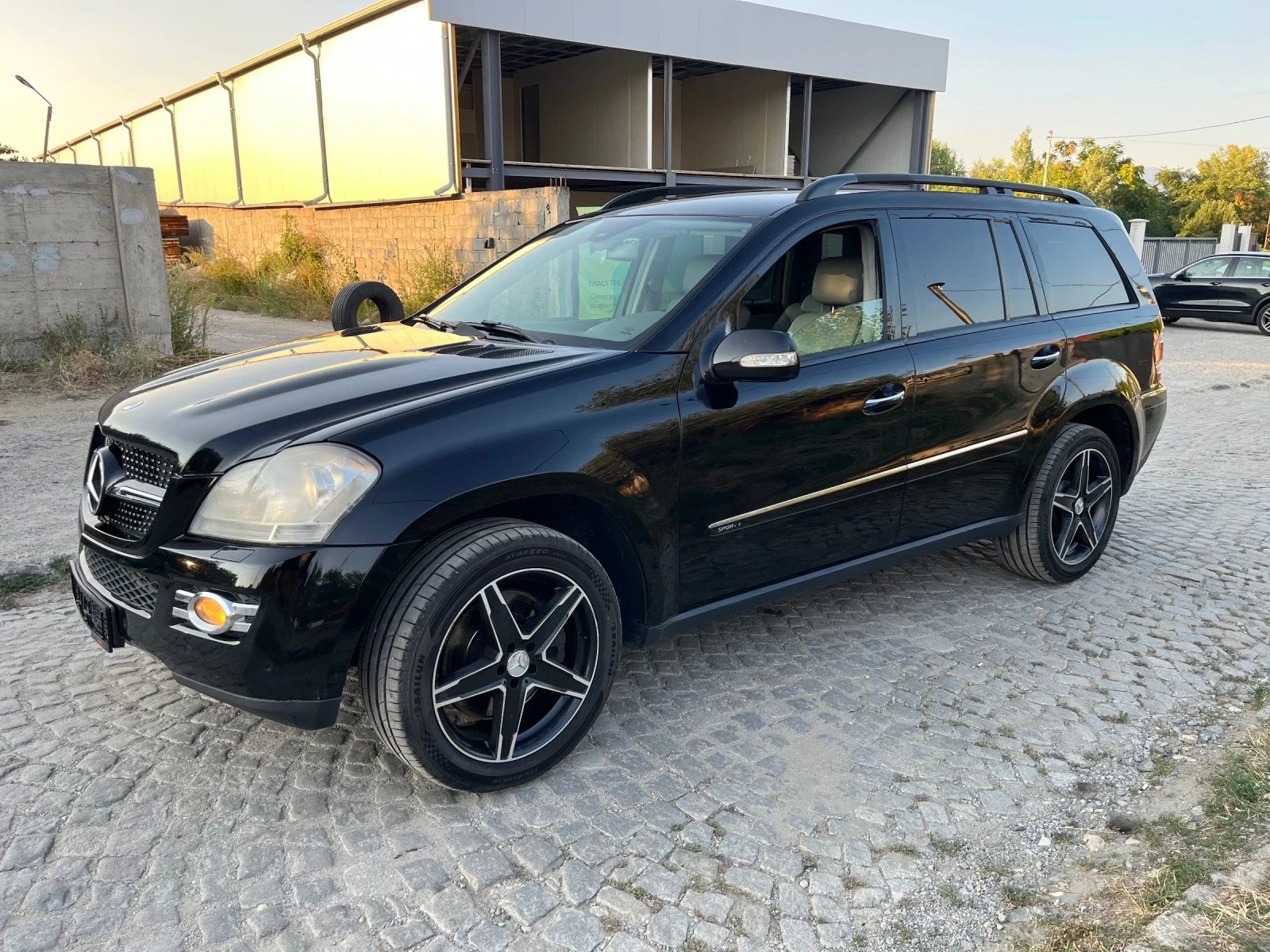 Mercedes-Benz GL 320 SPORT, снимка 3 - Автомобили и джипове - 55743017